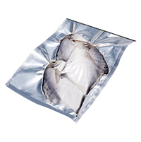 Máquina de envasado al vacío para pescado.