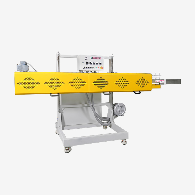 Máquina de envasado de bolsas de pellizco plegable para 25 kg de polvo o embalaje de granulos FBP-3W